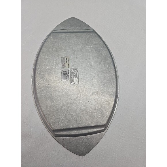 Wilton Armetale Gourmet Grillware Football Shape Griller - Picture 4 of 14